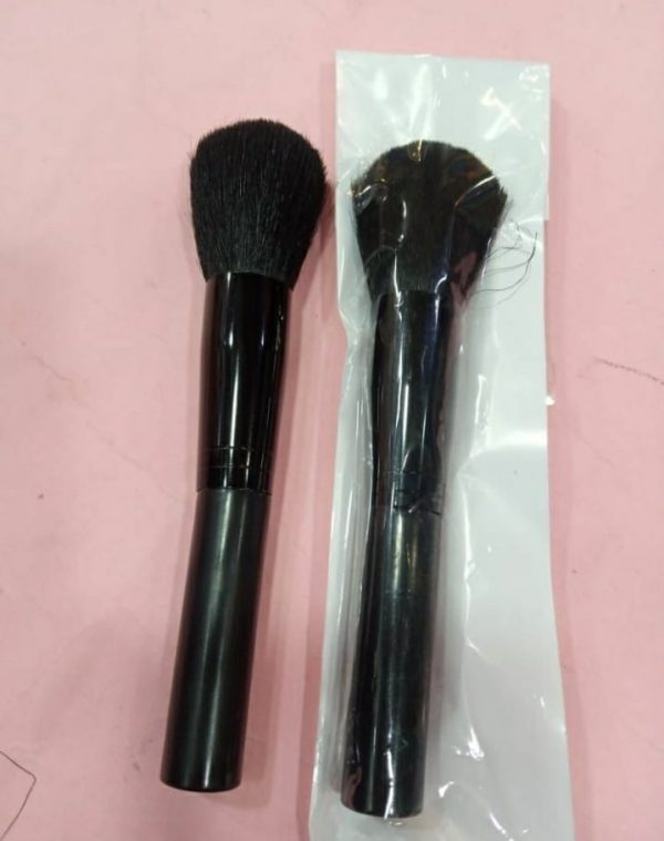 Blush Brush