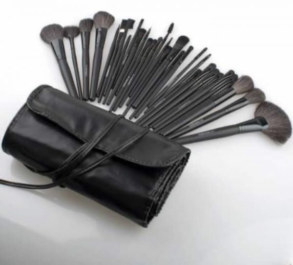 huda beauty brushes