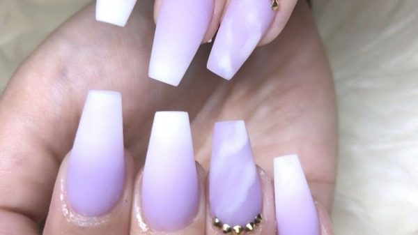 nails